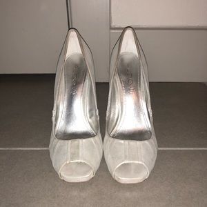 ALDO- peep toe heels in pearl white